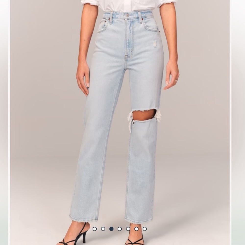 Abercrombie 90s Straight Ultra High Rise Jeans